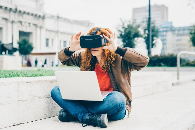 How to Elevate Your Event with Augmented Reality