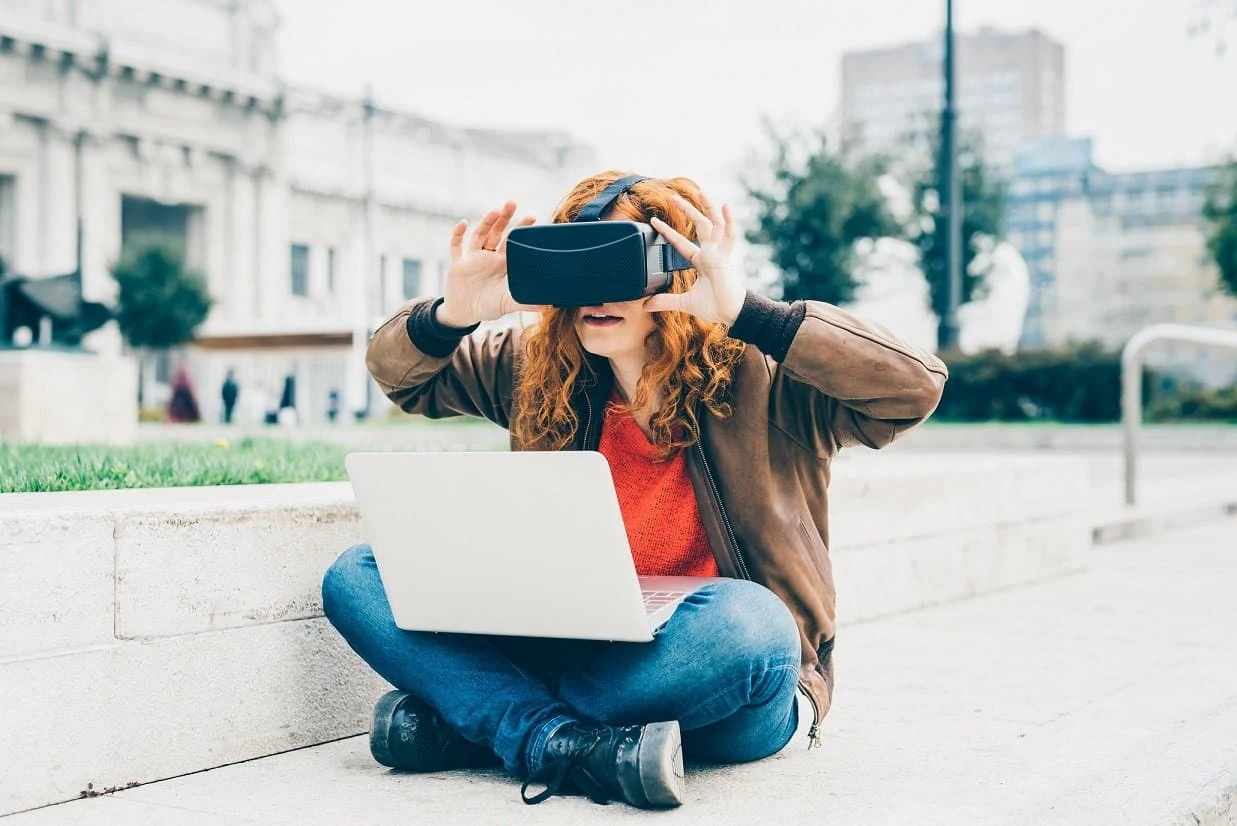 How to Elevate Your Event with Augmented Reality