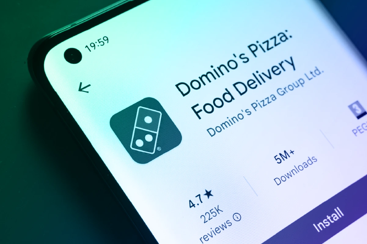 dominoes